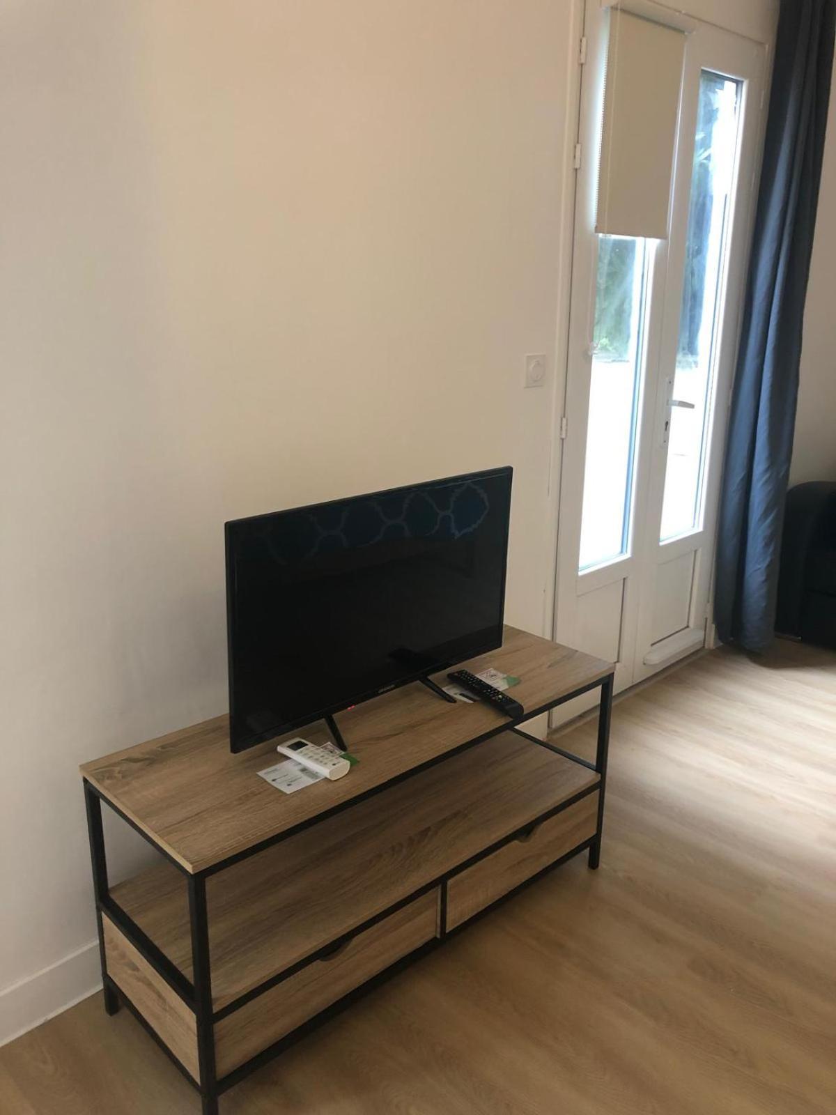Appartements Saint Gratien 3 Min A Pied Transport Tour Eiffel Ngoại thất bức ảnh