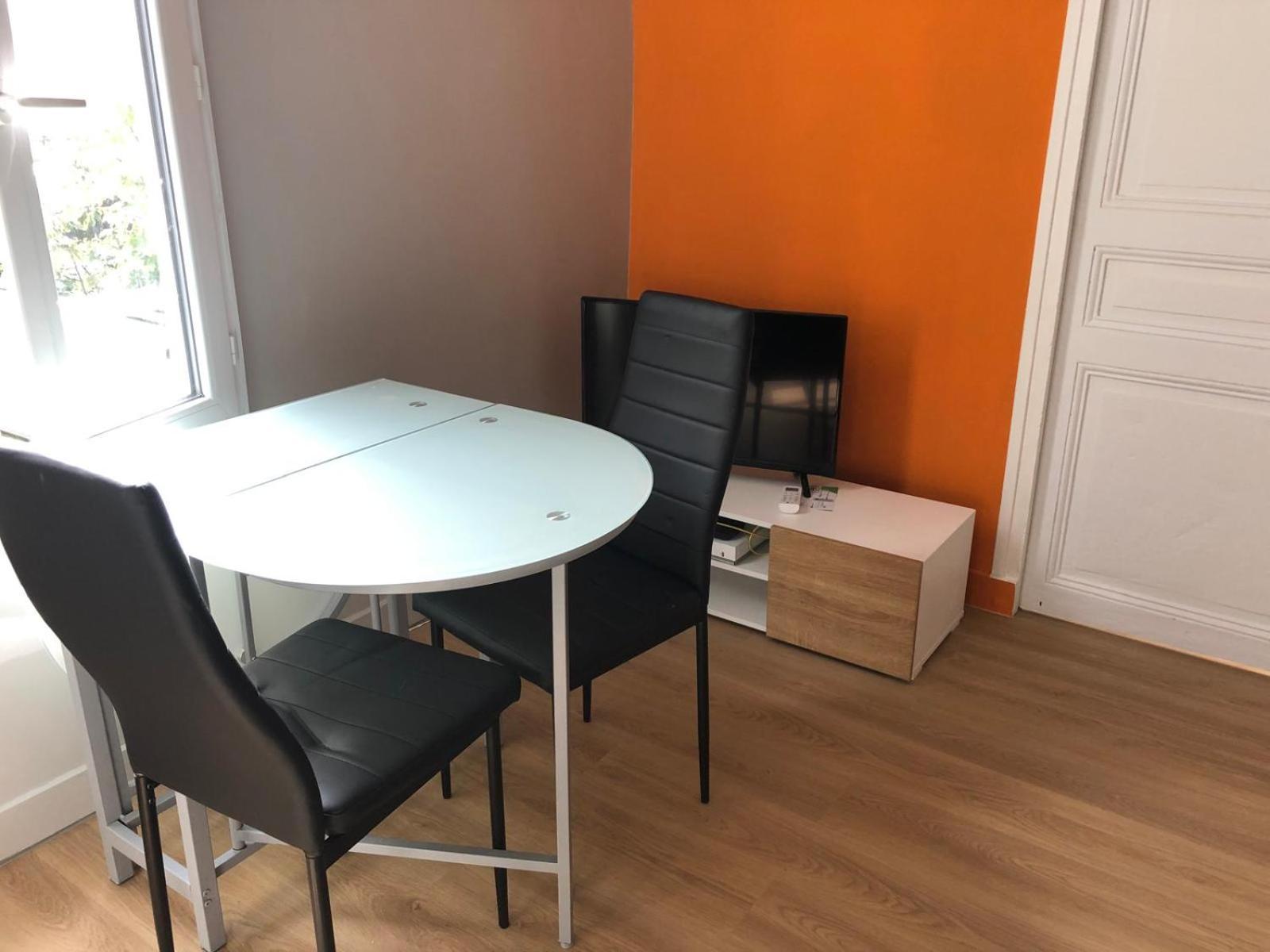 Appartements Saint Gratien 3 Min A Pied Transport Tour Eiffel Ngoại thất bức ảnh